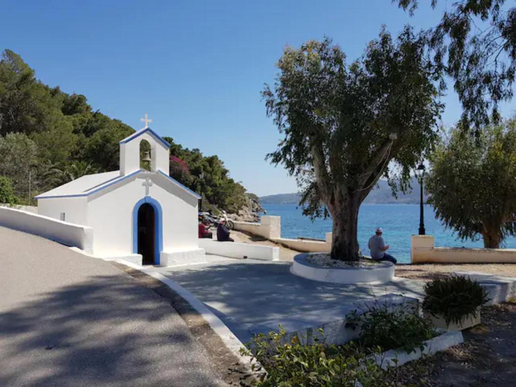 Rigos House At Askeli Beach, Poros Island Порос Экстерьер фото